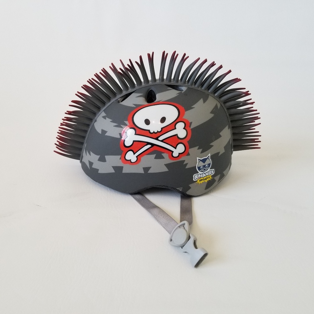 Skull & Bones safety helmet